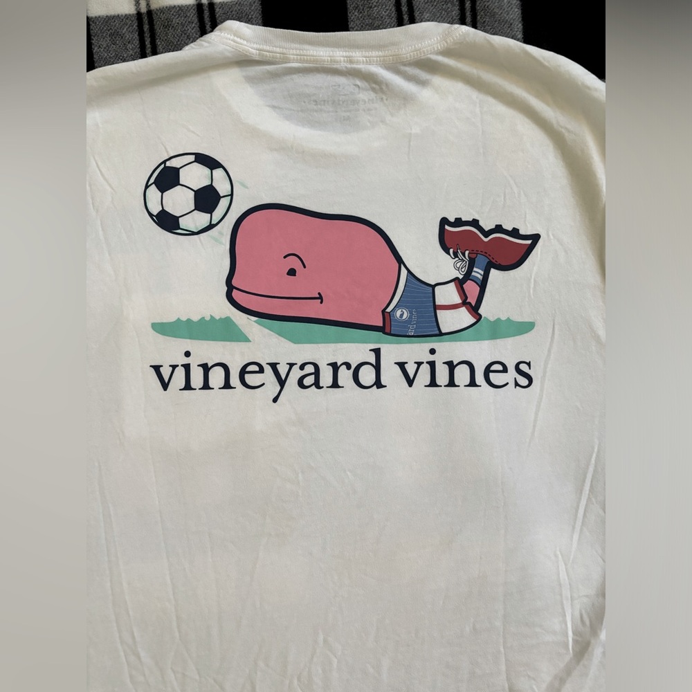 Vineyard Vines Soccer Whale Tee